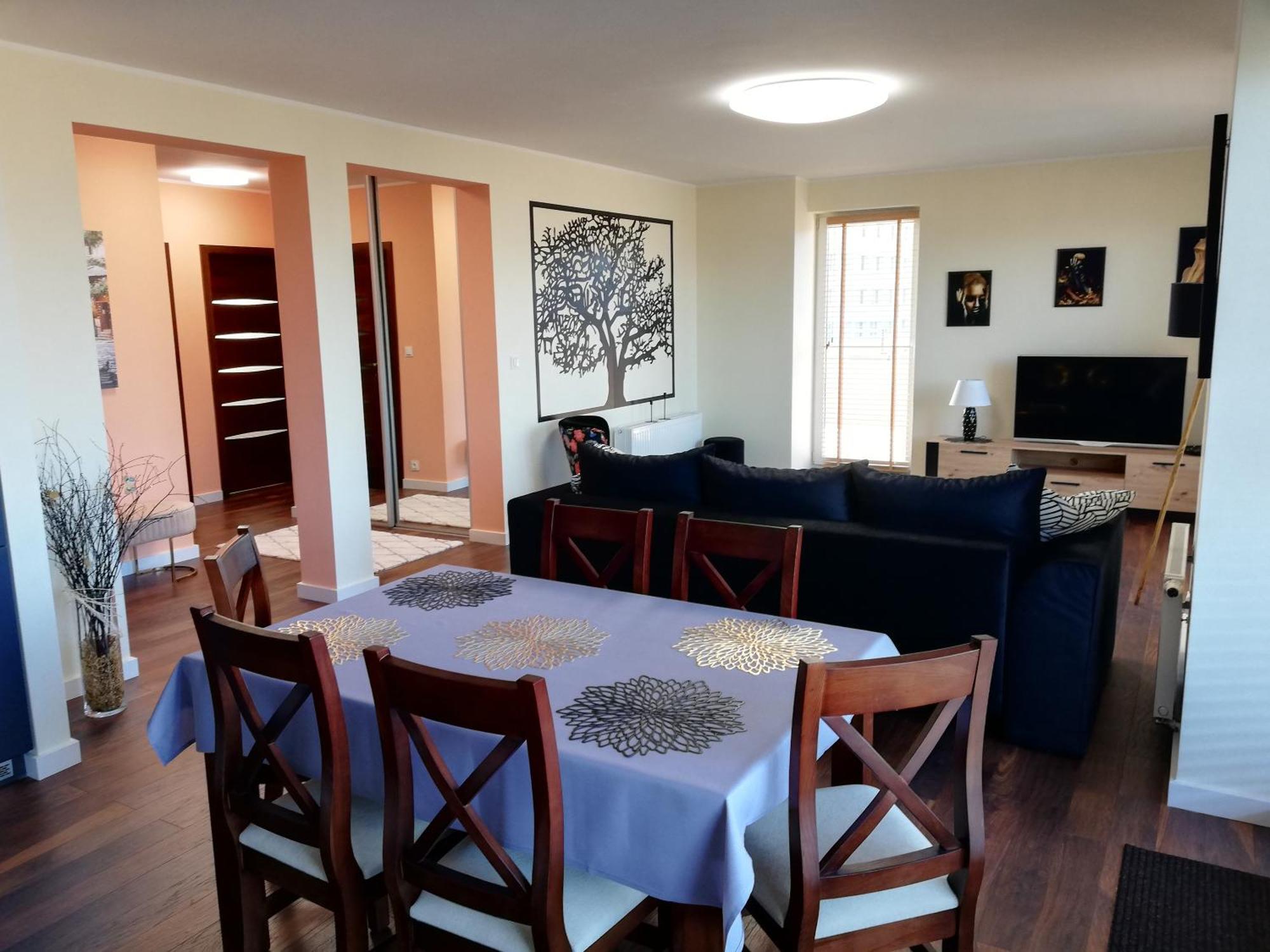 Apartament 80M2 Z 70M2 Tarasem -W Pelni Wyposazony - Wyjatkowe Centrum Miasta Wloclawek Luaran gambar